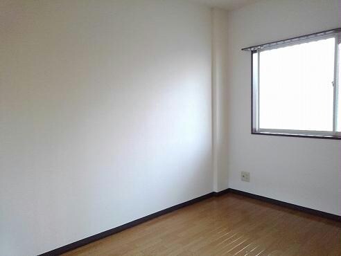 ファミールFの物件内観写真