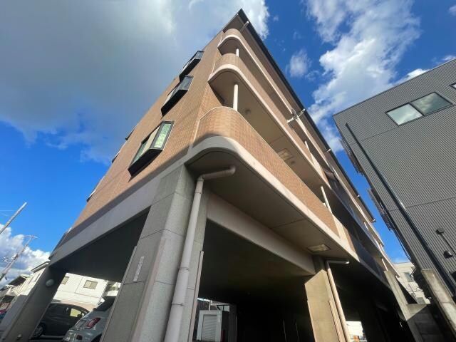 ネオクオーツ幸　弐番館の物件外観写真