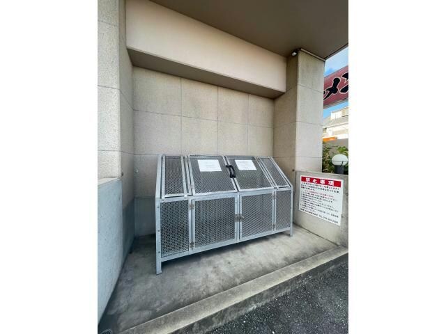 ネオクオーツ幸　弐番館の物件外観写真