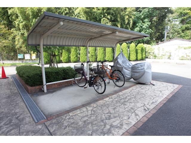 ラフィネ宮前の物件外観写真