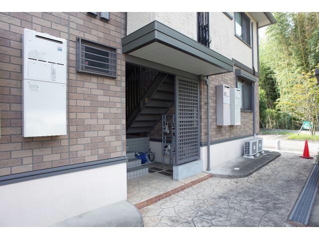 ラフィネ宮前の物件外観写真