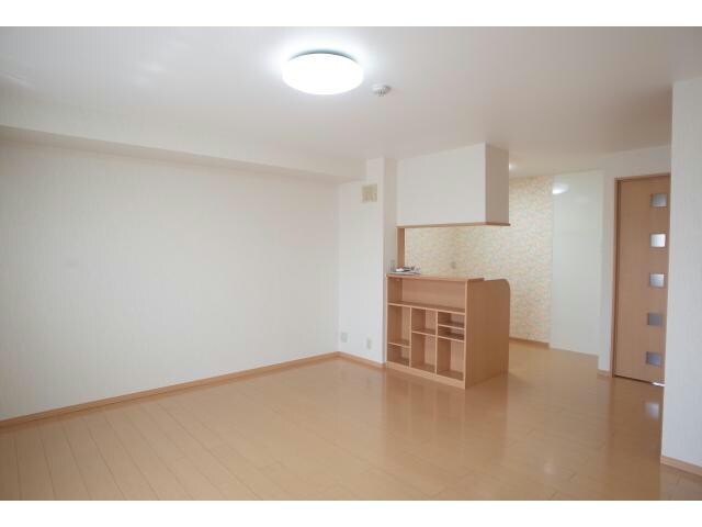 ラフィネ宮前の物件内観写真