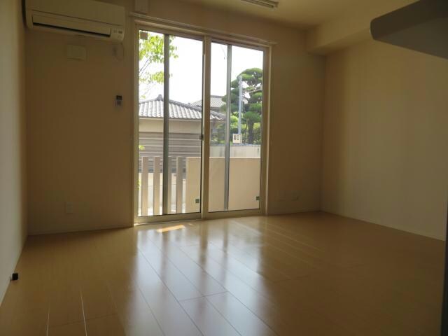 パークフロントＭの物件内観写真