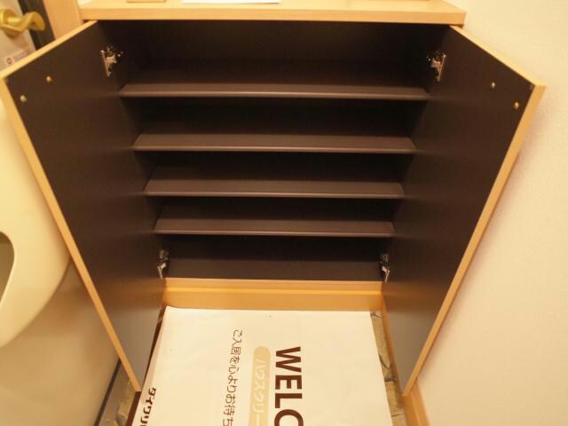 ロイヤルメゾンマエダの物件内観写真