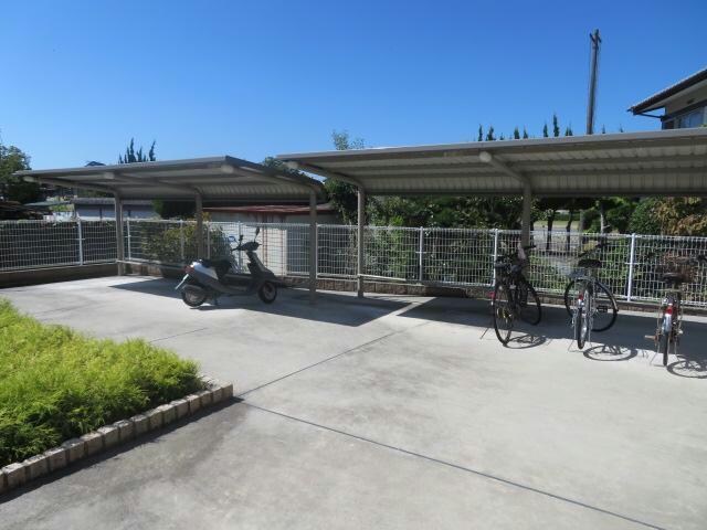 グレース六番館の物件外観写真