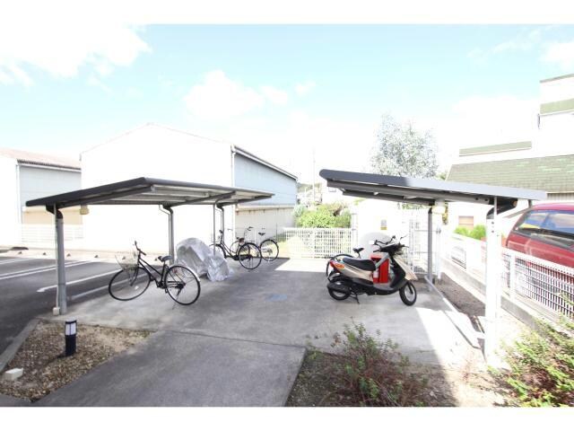 セイント・テツの物件外観写真