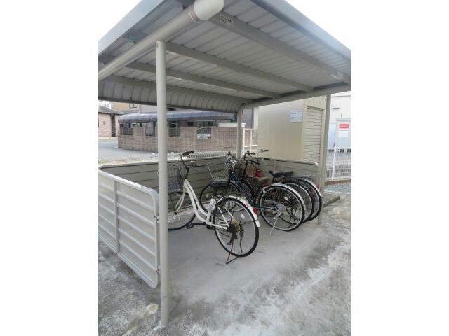 カルムメゾンⅠの物件外観写真