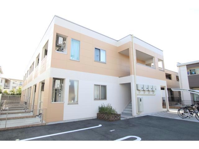 ア・ラ・メルシーの物件外観写真