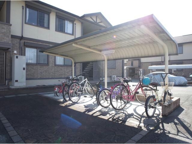 ティーダ御立　A棟の物件外観写真