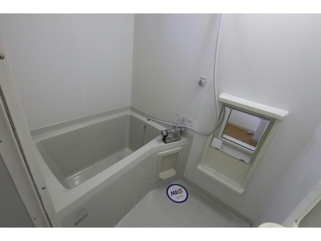 フォーレス佐土Bの物件内観写真