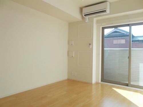 フィールド　ミドル・ライペンⅡの物件内観写真