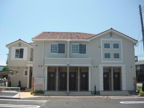 ラ・ペッシェSの物件外観写真