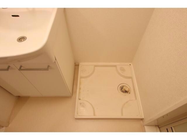 ウィステリアコートの物件内観写真