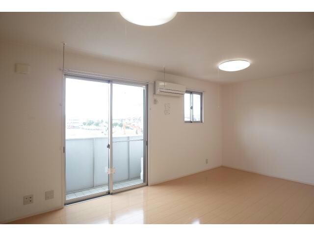 モダンコート東阿保の物件内観写真