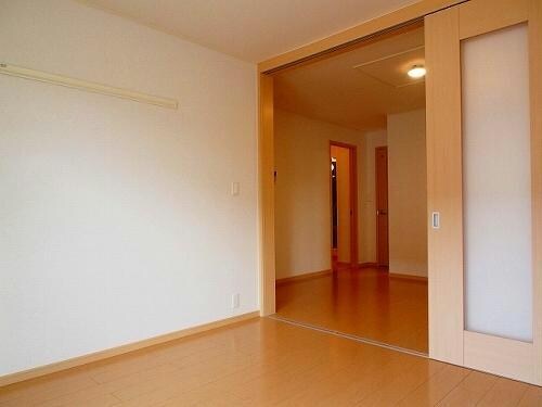 アプローズBの物件内観写真