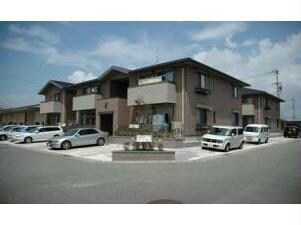 ラティルス２の物件外観写真