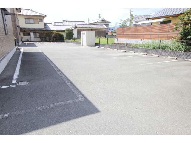 ベルメゾンBの物件外観写真