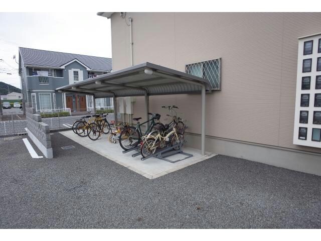 スカイ・ガーデンズの物件外観写真