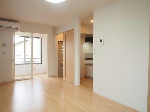 カーサ・ヴィラジオⅡの物件内観写真