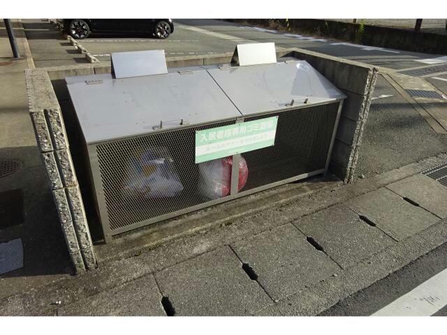 レイツコート柴田の物件外観写真