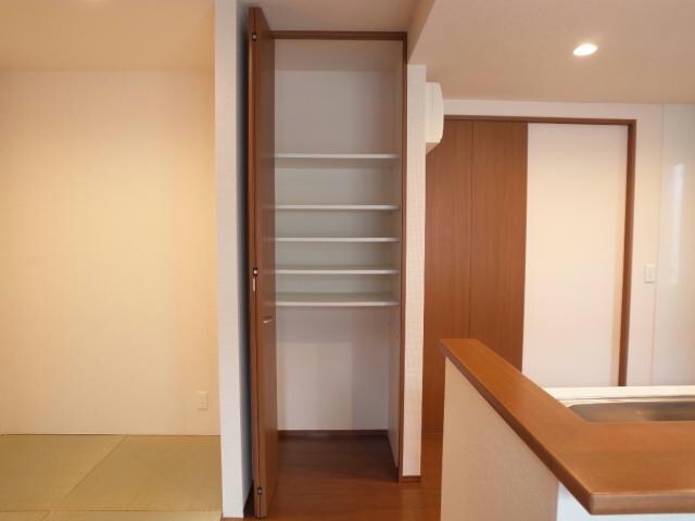 ラ・メゾン・ド・ハセナカの物件内観写真