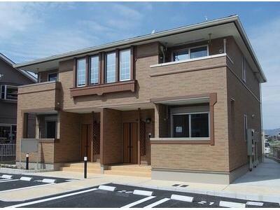 グランチャレットⅢの物件外観写真