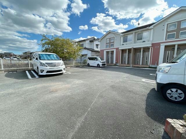 ガーデン厚狭の物件外観写真