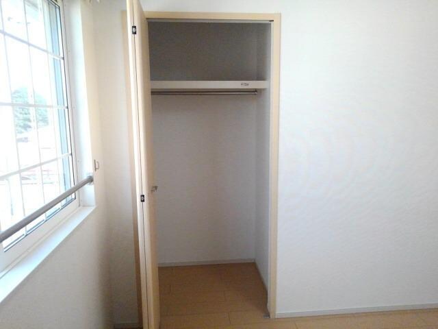 フォーシーズンの物件内観写真