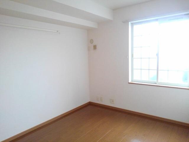 メゾンドラフレＢの物件内観写真