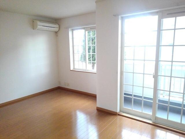 メゾンドラフレＢの物件内観写真