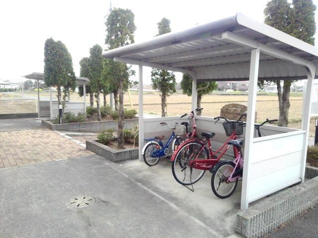 メゾンドラフレＢの物件内観写真