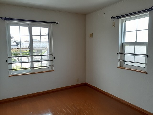 ヴィラプリムローズＢの物件内観写真