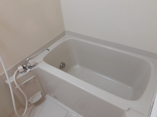 ヴィラプリムローズＢの物件内観写真