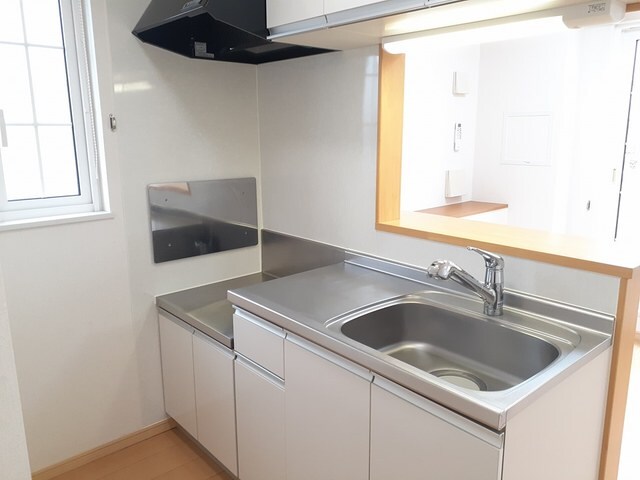 ヴィラプリムローズＣの物件内観写真