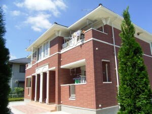 ラフィーネＣの物件外観写真