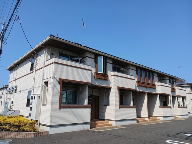 ヴェルレーヌ・レジデンスＡの物件外観写真