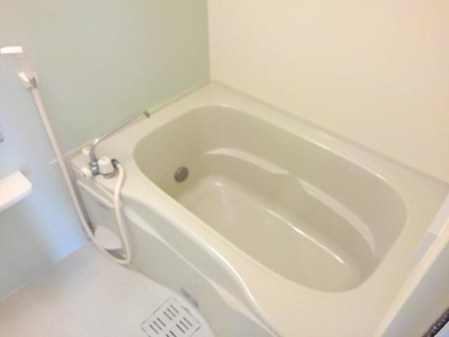 シャトーハイツIの物件内観写真