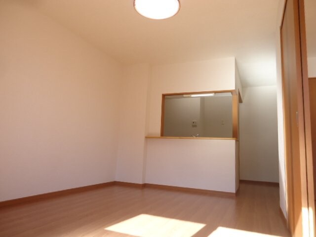 サンクチュアリ　IIIの物件内観写真