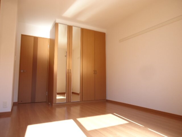 サンクチュアリ　IIIの物件内観写真