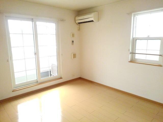 ラフィーネＢの物件内観写真