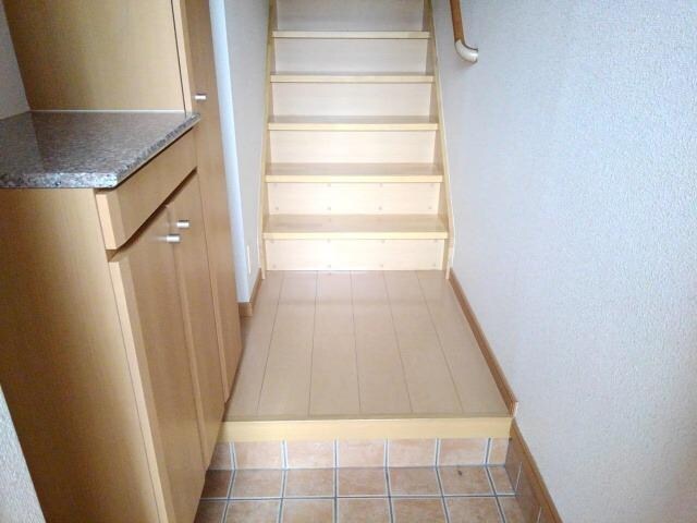 ラフィーネＢの物件内観写真