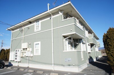 グリーン・レジデンスの物件外観写真