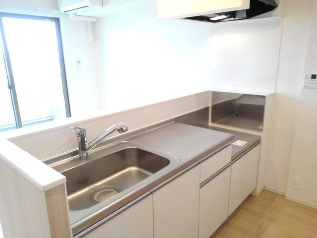 ウィステリア・フィオーレIIの物件内観写真