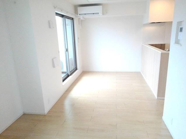 ウィステリア・フィオーレIIの物件内観写真