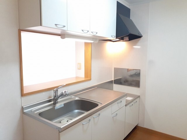 コンフォル　ターブルIの物件内観写真