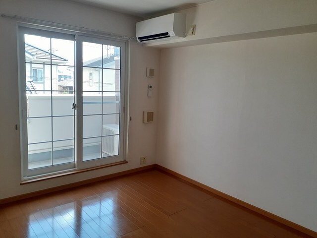 コンフォル　ターブルIの物件内観写真