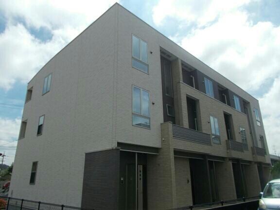 パークサイドの物件外観写真