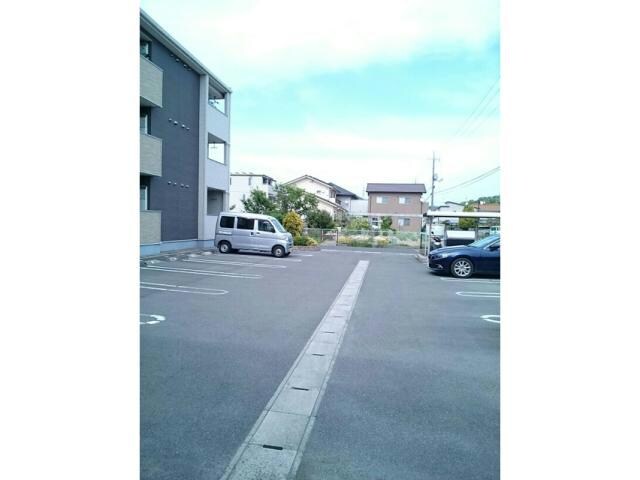 パークサイドの物件外観写真