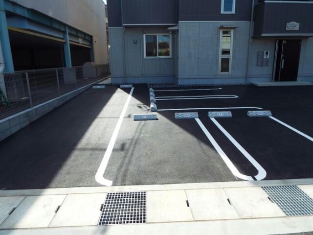 Ｄ-ｒｏｏｍ新涯の物件外観写真