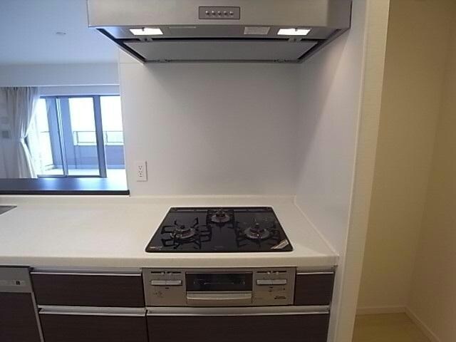 ポレスター緑町公園の物件内観写真